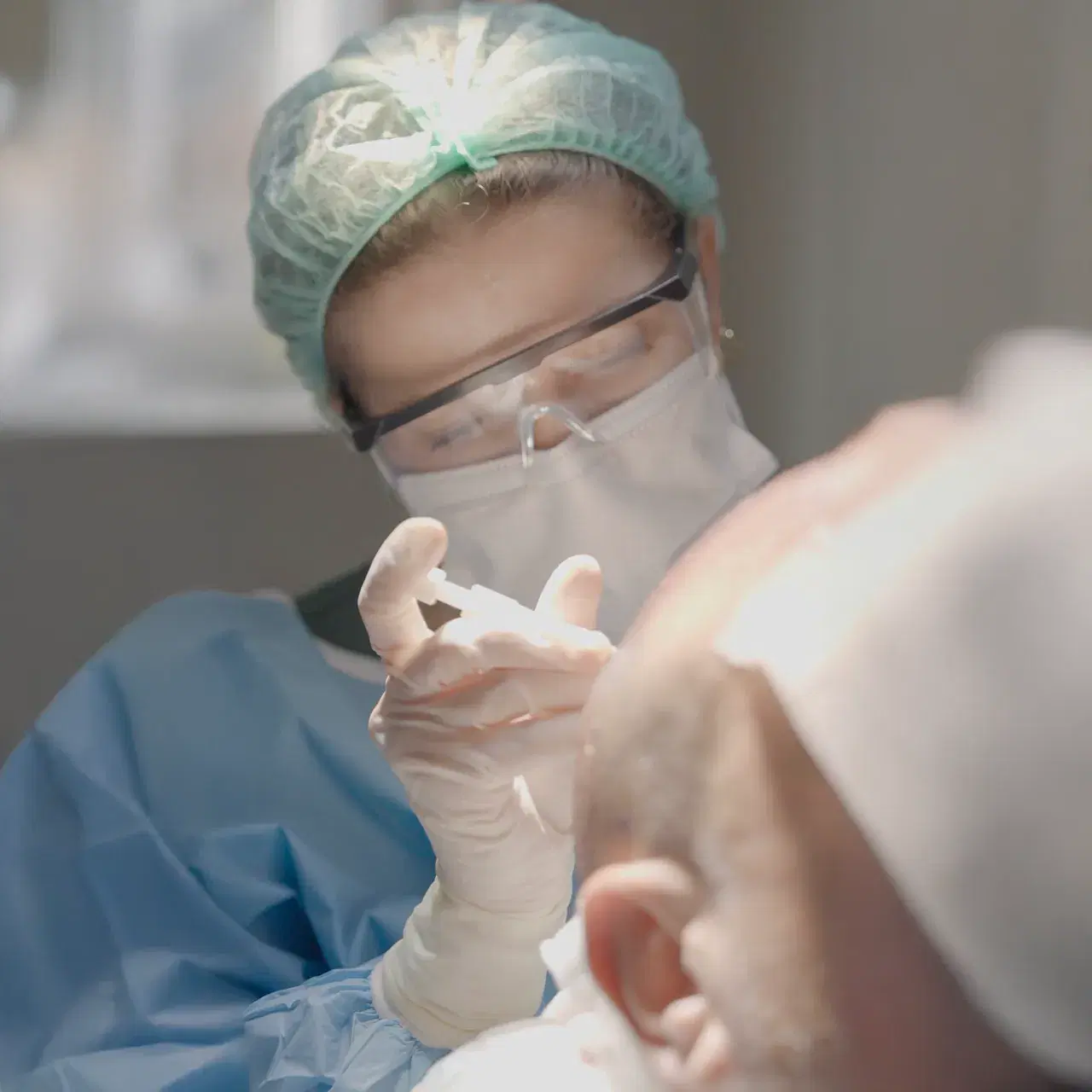 Esthetic Hair surgical team