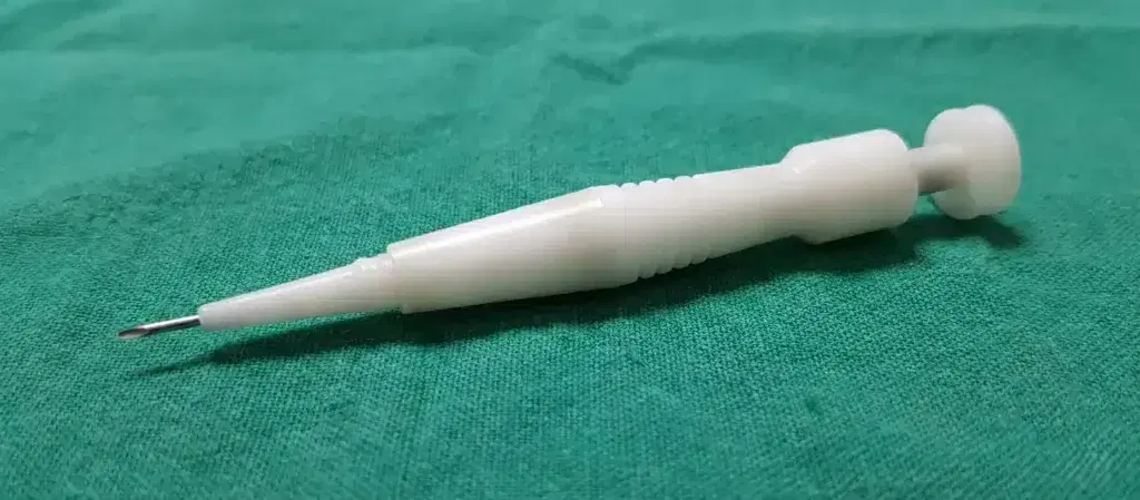 What Is the Choi Pen Used in Hair Transplantation?